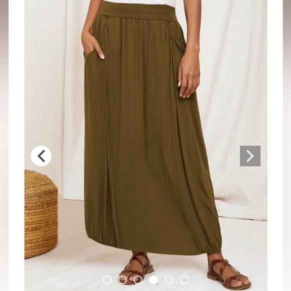 Skirts Hill Favorite Maxi Skirt M Poshmark